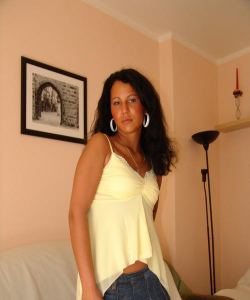 <p class='ppt-number'> 221 779 + PIN 019</p><p class='ppt-pricing-de'>1,99 Euro/Min.</p>